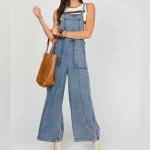 Eesome Classic Blue Denim Apparel